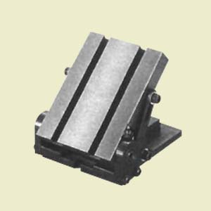 °æ»çÅ×À̺í
¹Ð¸µ Å×ÀÌºí¿¡ °íÁ¤ÇÏ¿© °øÀÛ¹°ÀÇ °æ»ç¸éÀ» °¡°øÇÒ ¶§ »ç¿ëÇÏ´Â ÀåÄ¡